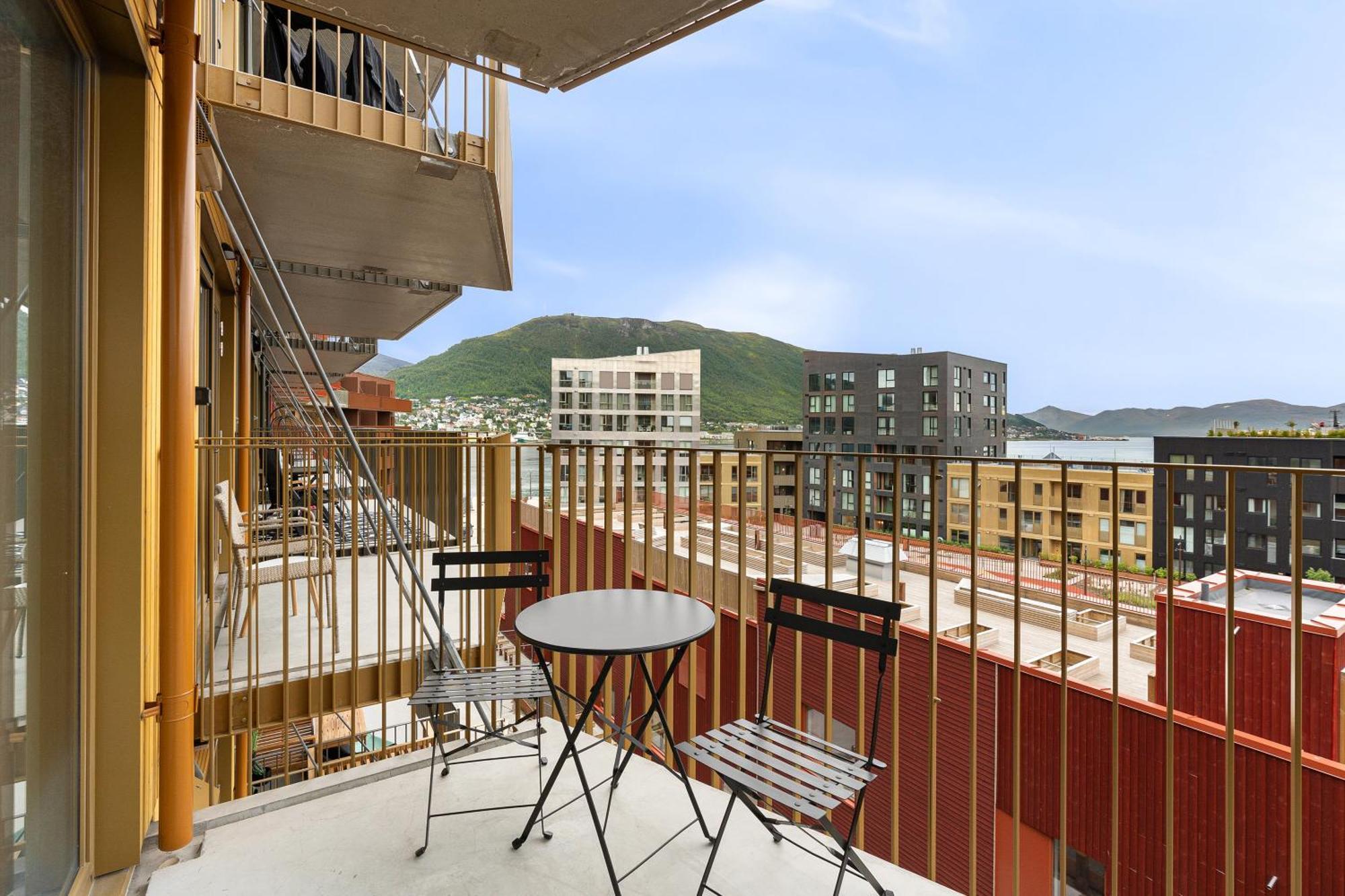 Tromso City Center Retreat Экстерьер фото