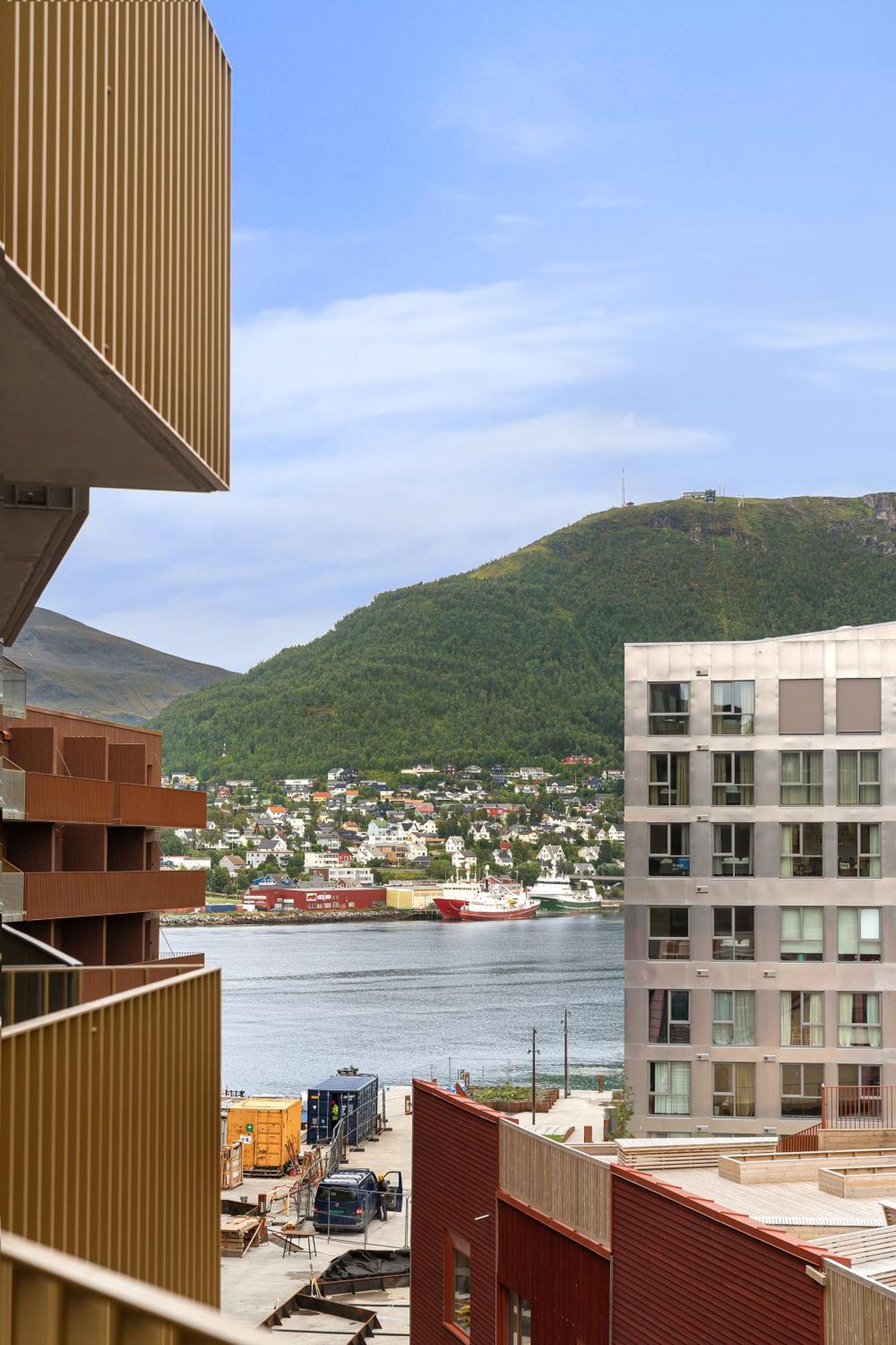 Tromso City Center Retreat Экстерьер фото